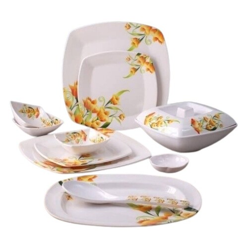 Crockery Set - Color: White