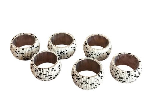 White Beaded Napkin Rings - Glossy Finish, Customized Size | Fancy Round Design, Tested for Quality Standards, Timely Delivery