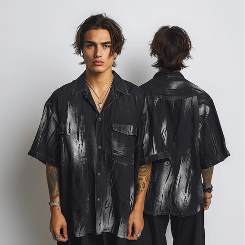 Half Baggy Shirt - Color: Black