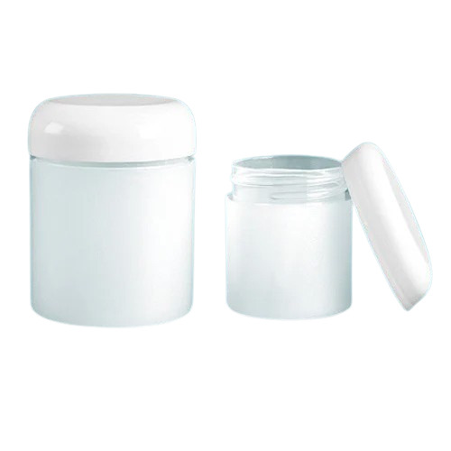 Cosmetic Creams - Attributes: Smudge Proof