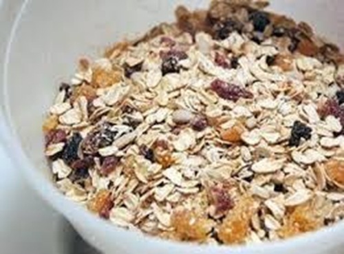 Healthy Fruit Muesli - Age Group: Adults