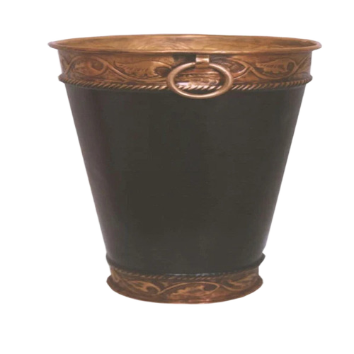 Cn-1030 Brass Garden Planter - Color: Black