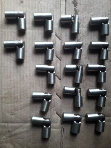 Expandable Universal Joint