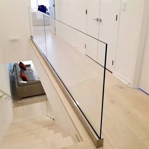 Aluminium Glass Railing