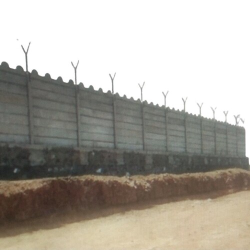 Rcc Compound Wall - Application: Construction