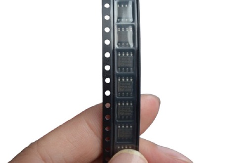Awmf-0135 24.25 - 27.5 Ghz Single Polarization Quad 4x1 Beamformer