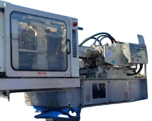 Used Injection Molding Machine - Machine Type: 260Ton