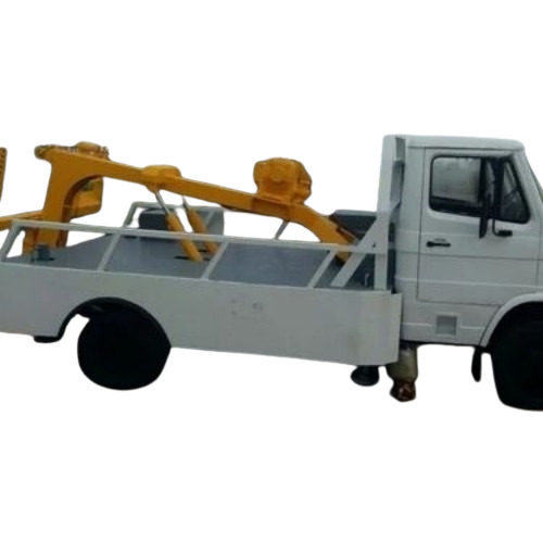 Recovery Vehicle Underlift