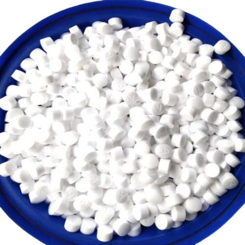 Naphthalene Balls - Odour: Yes