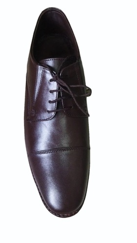 Leather Formal Shoes - Color: Black