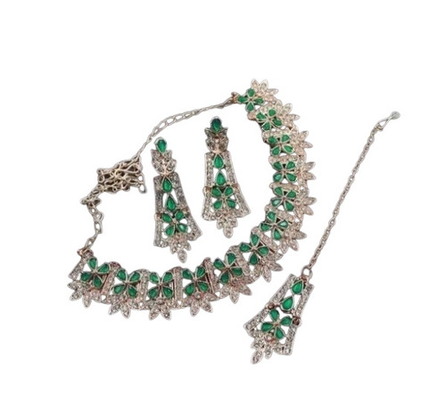 Artificial Necklaces