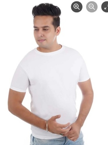 पुरुषों की टी शर्ट