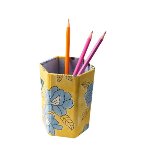 Pen Holder