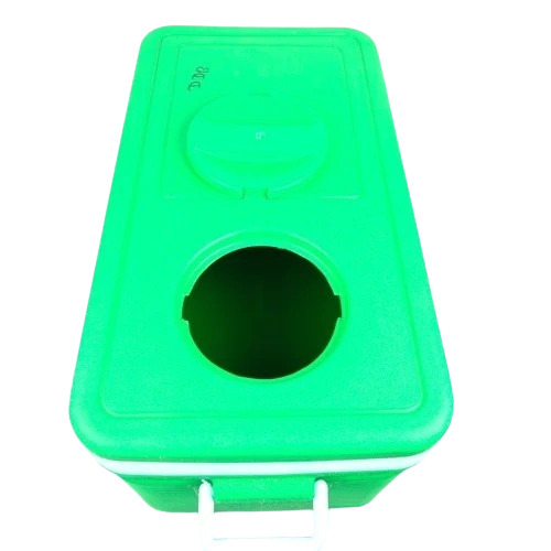 Plastic Ice Boxes