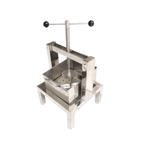Paneer Hand Press
