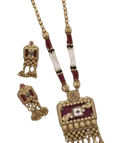 Necklace Set