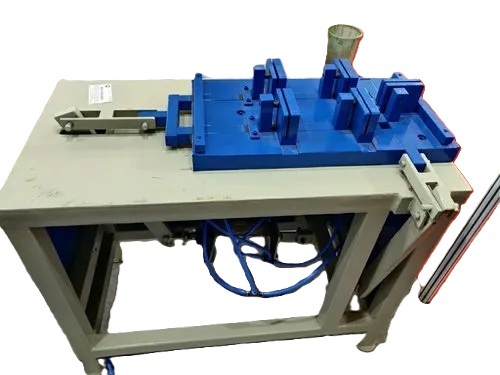 Hole Punch Tool