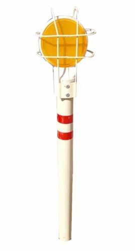 Reflector Delineator Post