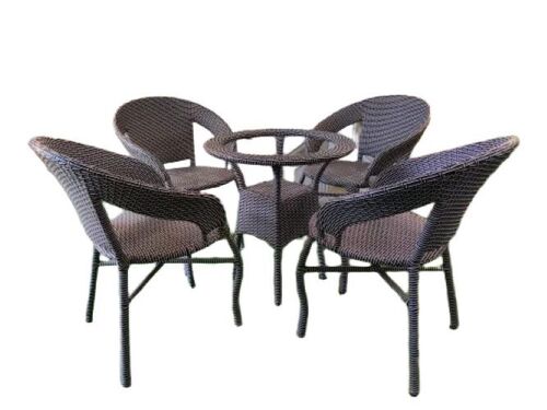 Wicker Chair And Table - Application: Garden