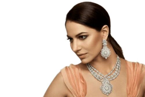Diamond Necklace Set - Diamond Carat Weight: 10  Pound