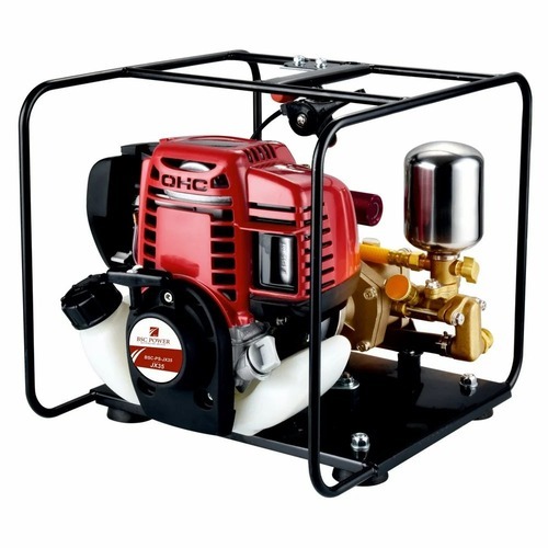 Portable Power Sprayer - Engine Oil Capacity: 1 Liter (L)