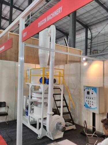Roto Moulding Pulverizer Machine