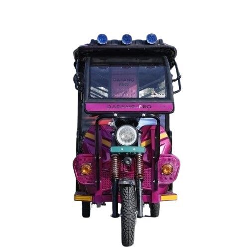 Dabang Pro E Rickshaw Vehicle Capacity: 4 Seater