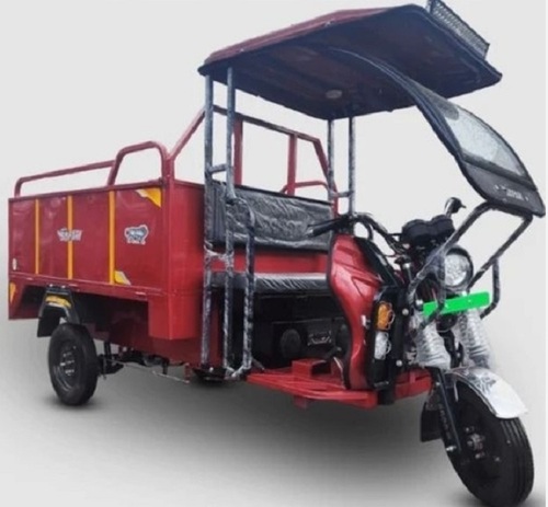 Cargo E Rickshaw Loader