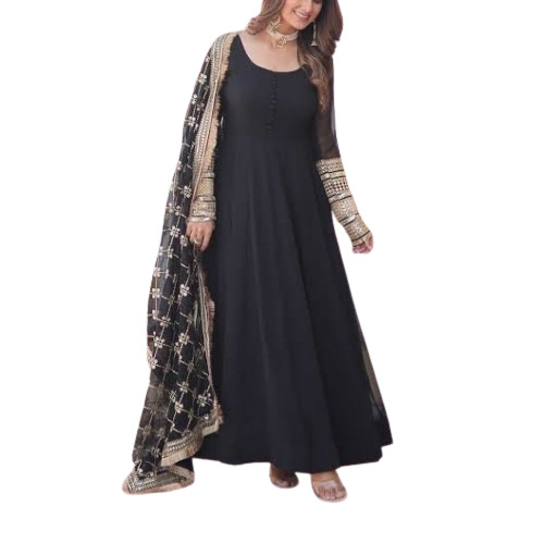 Ladies Gown Set
