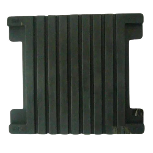 Grooved Rubber Sole Plate - Color: Black