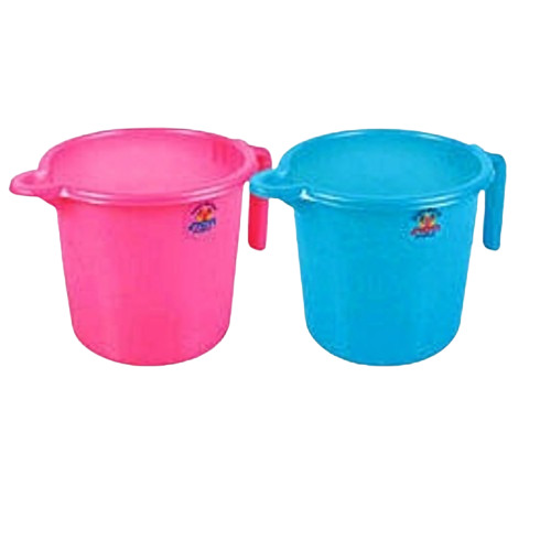Plastic mug