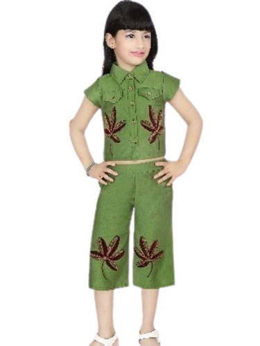 Girls Dresses - Age Group: 1-5