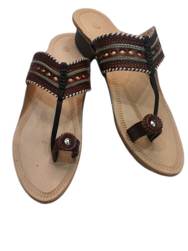 Women Kolhapuri Chappal