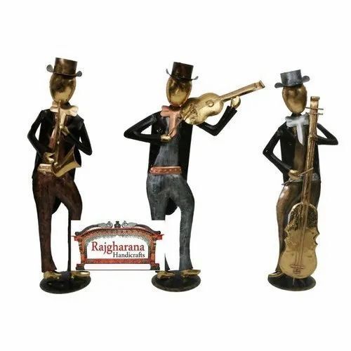 Metal Handicraft Statue