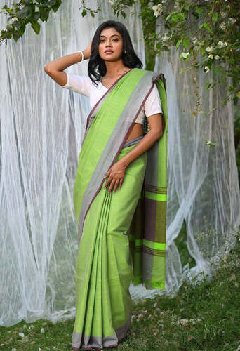 Plain Mangalagiri Cotton Saree - Cotton, Standard Size, Green | Stylist, Comfortable Women's Wear