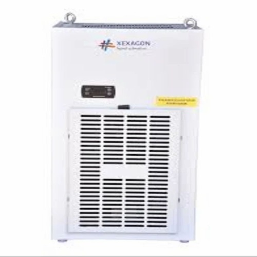 1000 W Panel Air Conditioner - Capacity: . T/Hr