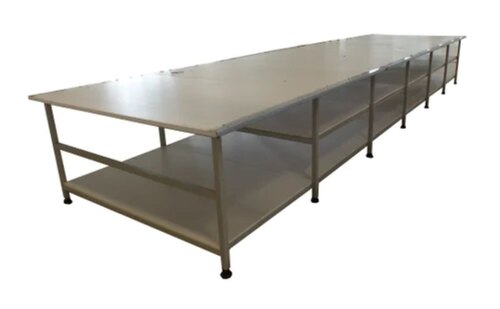 Lay Cutting Table
