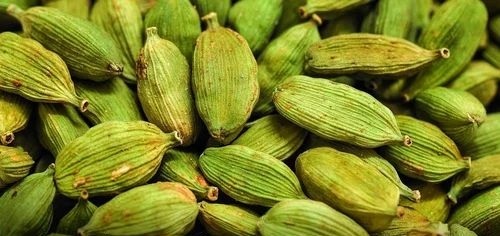 Natural Green Cardamom - Grade: Food Grade