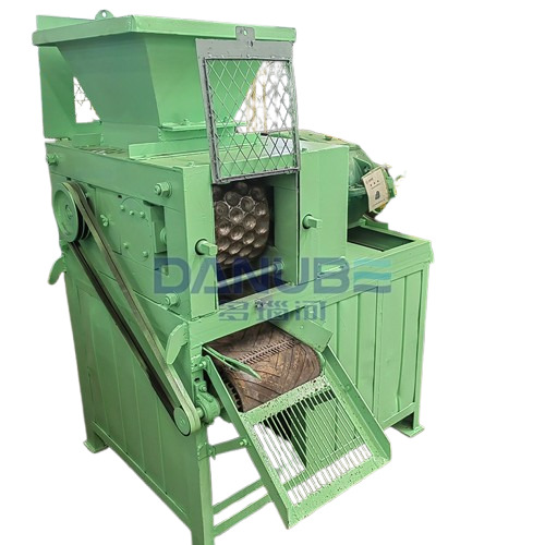 Customized Metallurgical Coke Powder Ball Pressing Machine Metallurgical Coke Powder Briquetting Machine - Operating Temperature: 100 Celsius (Oc)