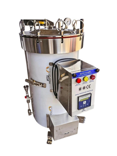 Ss Vertical Autoclave By Riya Engineering