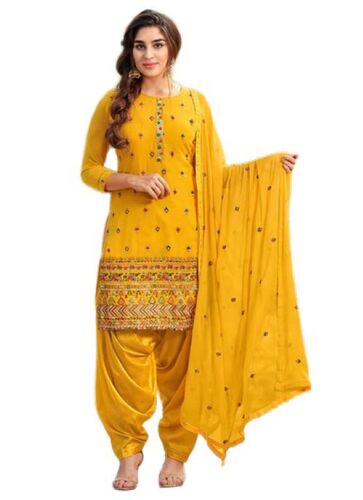 Salwar Kameez Suit Set - Color: Three