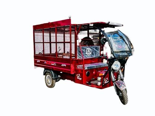 Red Accretion Battery Operated E Rickshaw