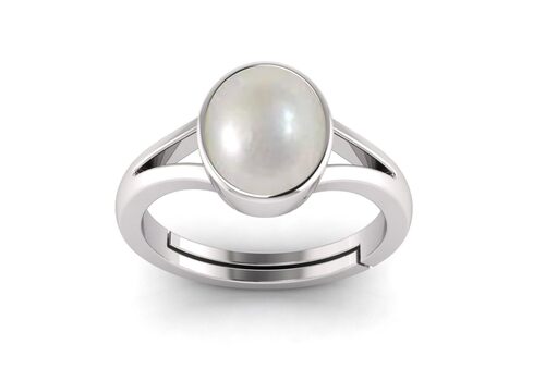 White Pearl Ring