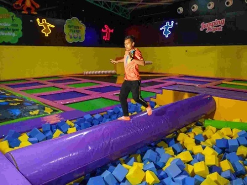 Trampoline Park