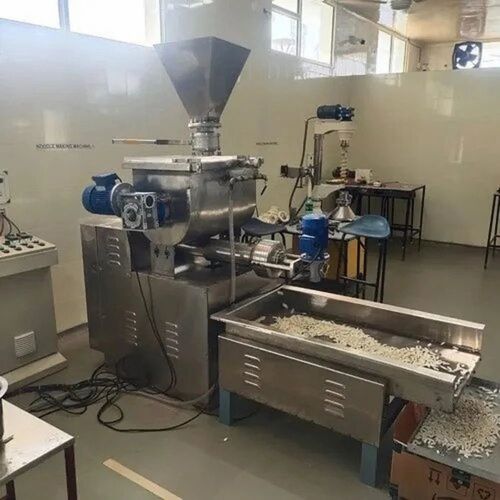 200 Kg Pasta Macroni Machine - Feature: High Efficiency