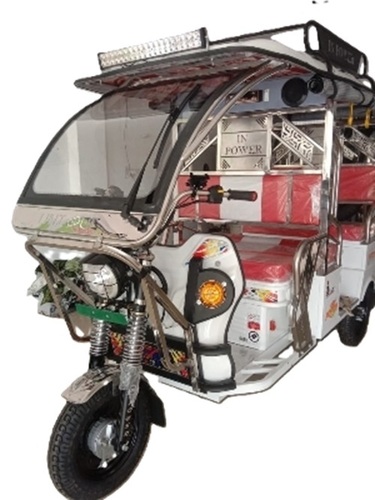 Battery Operated Auto Rickshaw