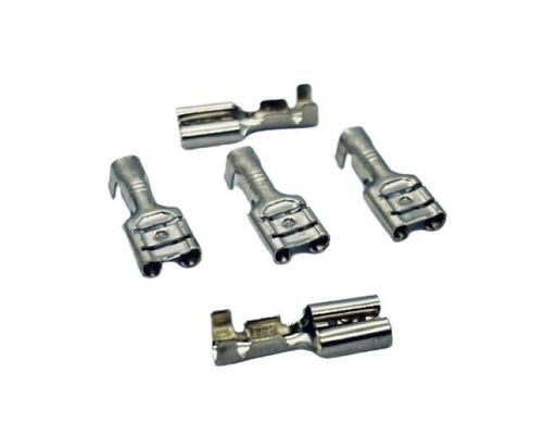 Cable Terminals - Cable Capacity: .. Watt (W)