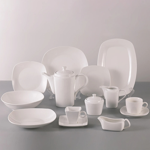Crockery Set