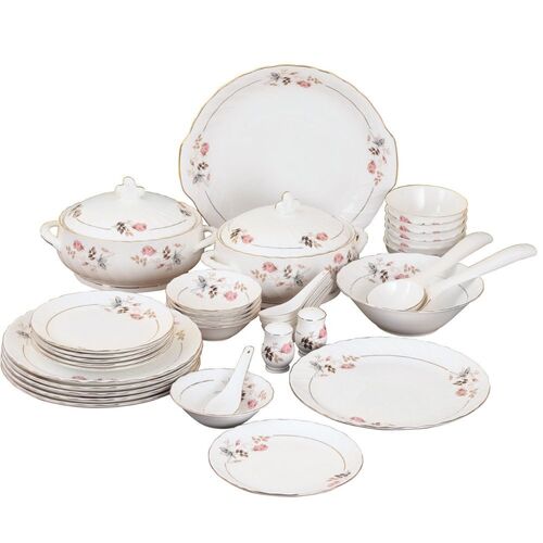 Dinnerware Set
