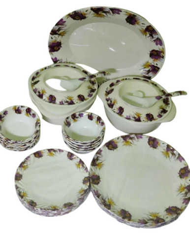 Dinner Sets - Color: .